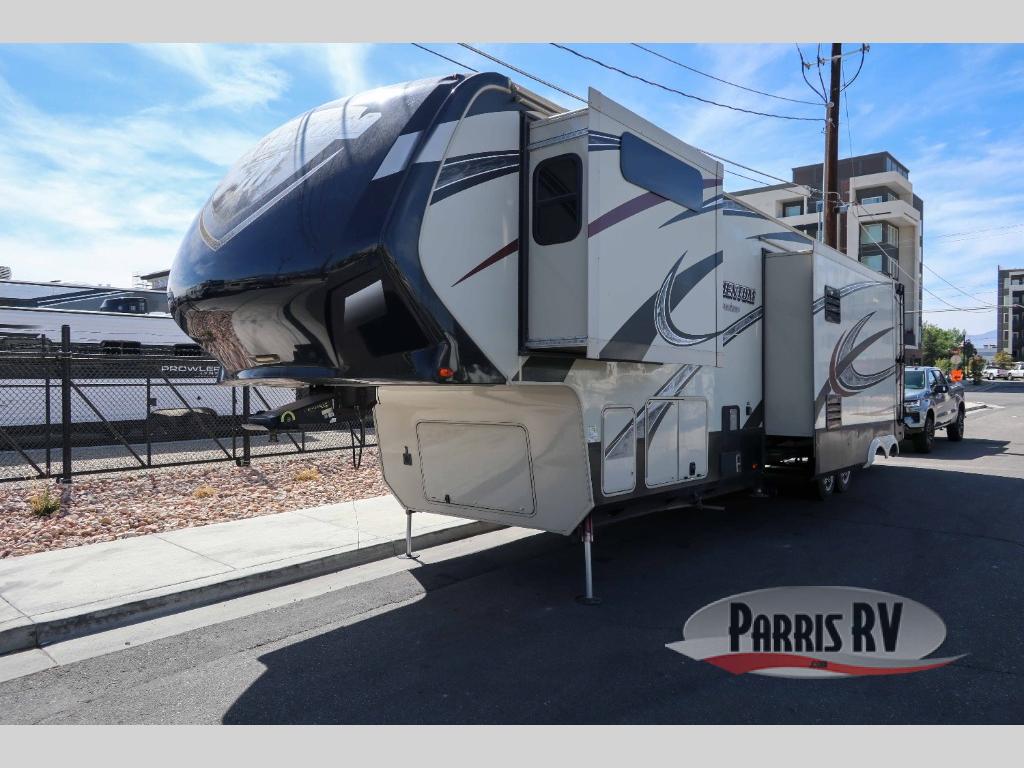 RV listing image