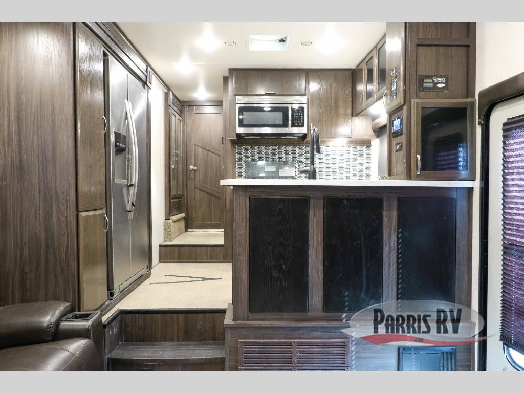 RV listing image