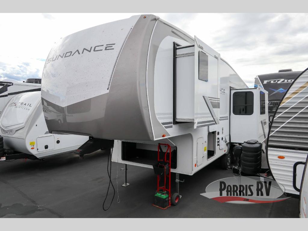 RV listing image
