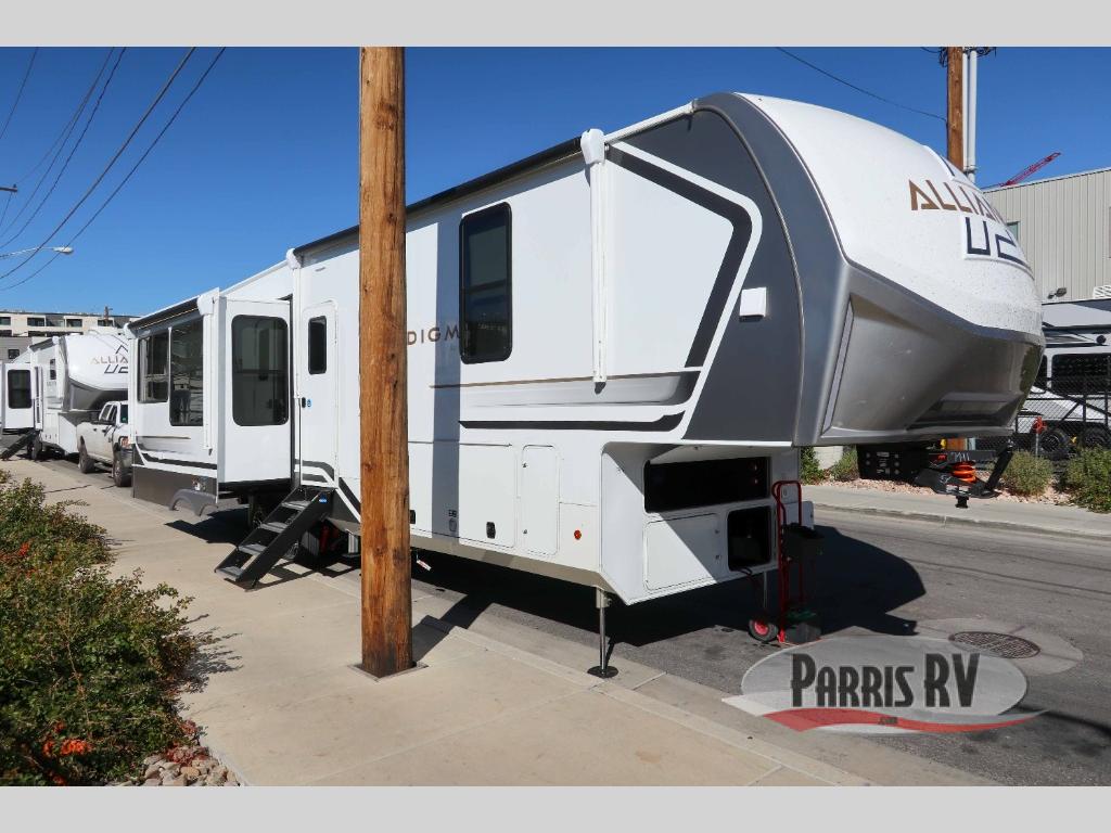 RV listing image