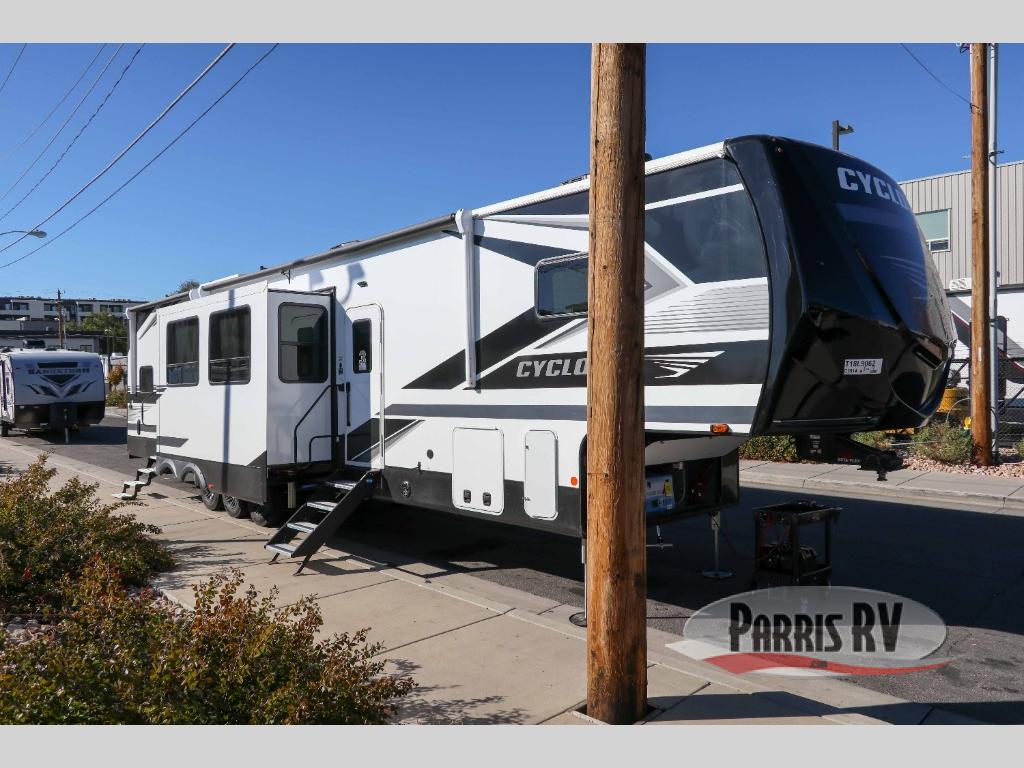 RV listing image