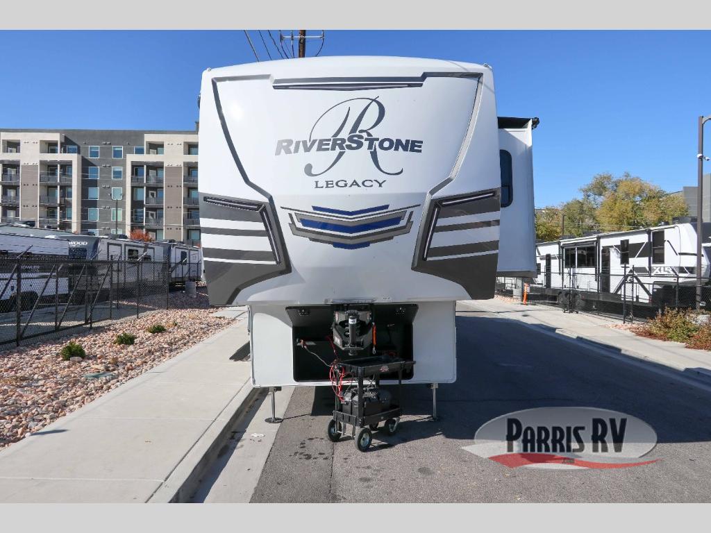 RV listing image