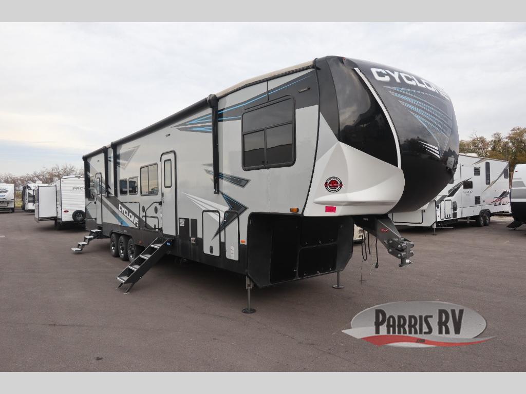 RV listing image