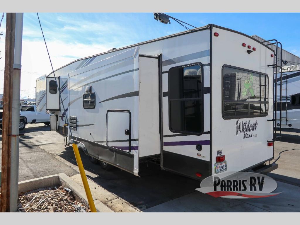 RV listing image