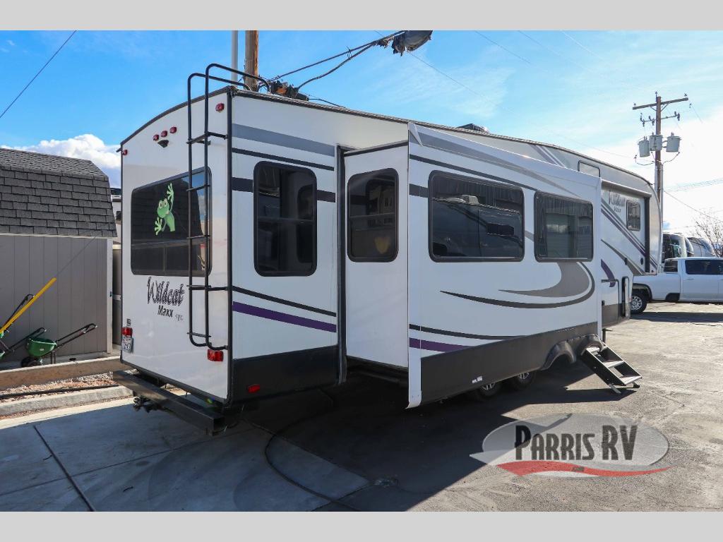 RV listing image