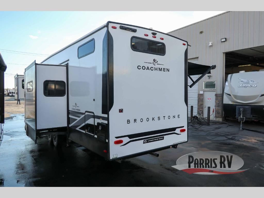 RV listing image