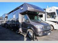 Used 2025 Dynamax isata 3 24SSSFXM image