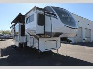 Used 2021 Alliance RV Paradigm 385FL image