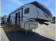 Used 2021 CrossRoads RV Volante 310BH image