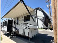 Used 2017 Keystone RV Avalanche 300RE image