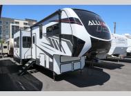 Used 2023 Alliance RV Valor 41V15 image