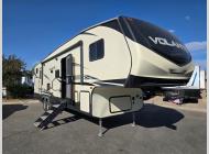 Used 2019 CrossRoads RV Volante 310BH image