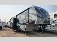 Used 2015 Keystone RV Fuzion 345 Chrome image