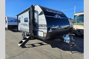 New 2024 Coachmen RV Catalina Summit Series 7 184RBS Photo