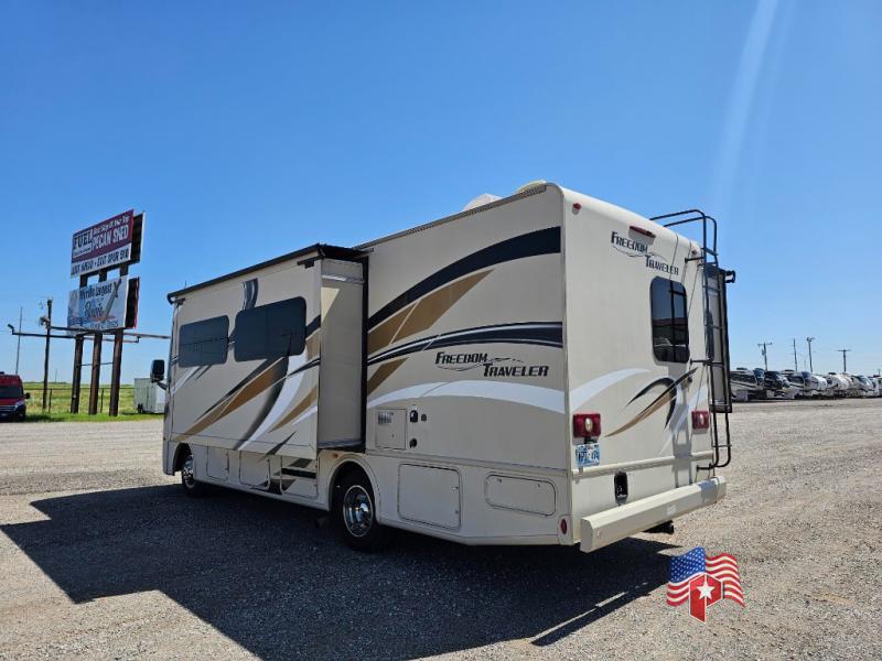 2019 Thor Motor Coach Freedom Traveler A27 5