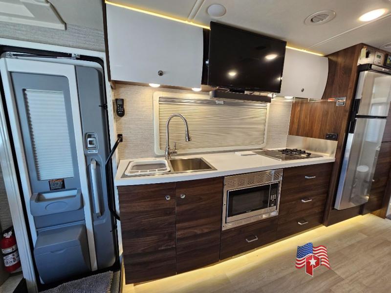 2022 Winnebago View 24D 13