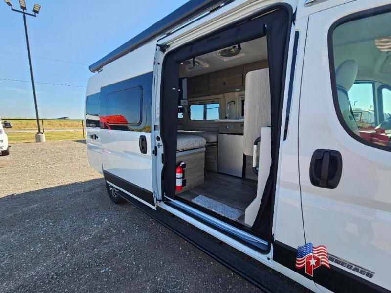 2025 Winnebago Travato 59K 4