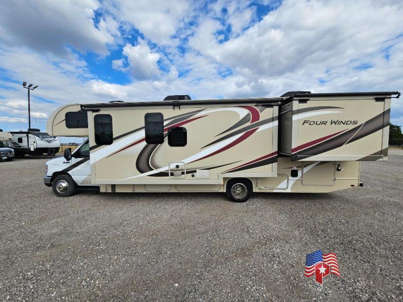 2020 Thor Motor Coach Four Winds 31B 8