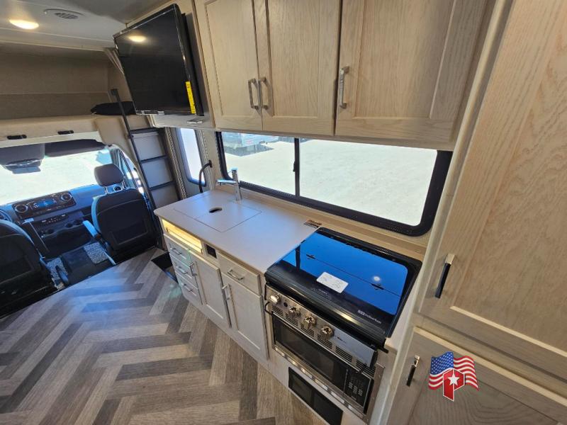 2024 Winnebago Vita 24P 16