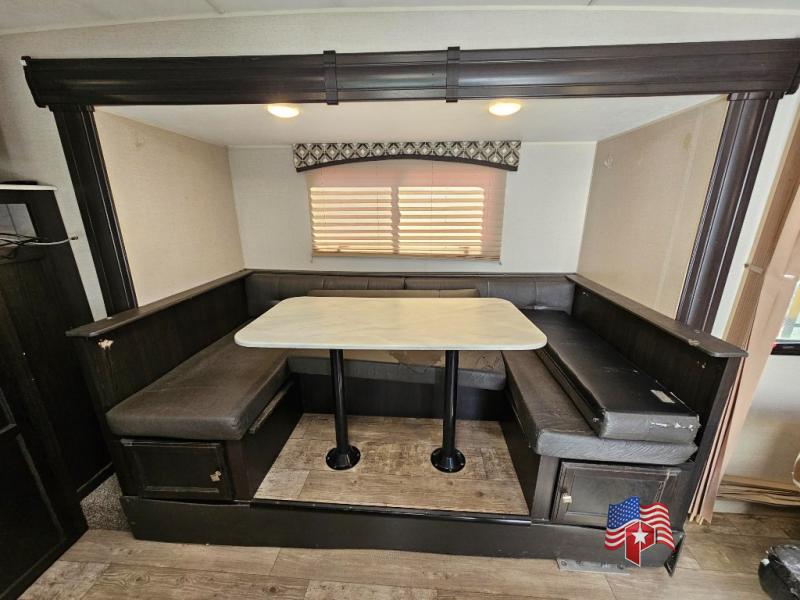 2019 Venture RV Sonic SN220VBH 13