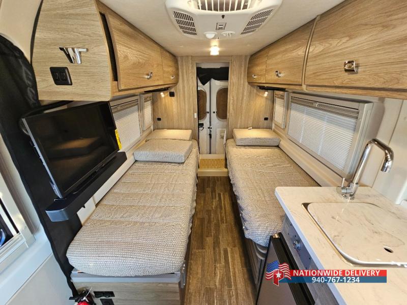 2025 Travato/59K/2025 image-14