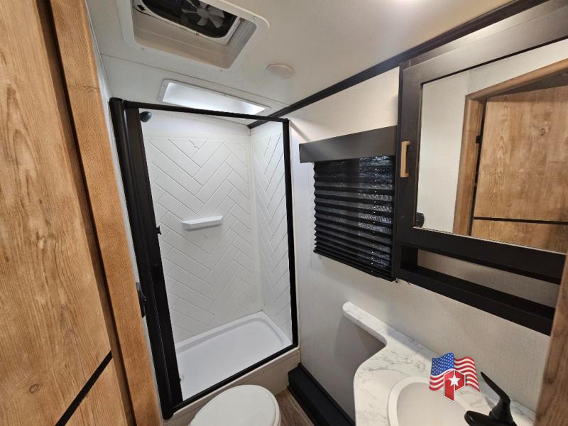 2022 Keystone RV Outback Ultra Lite 244UBH 18