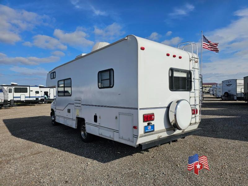 2001 Coachmen RV CATALINA 240WB 5