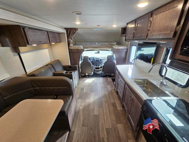 2025 Winnebago Minnie Winnie 31K 21