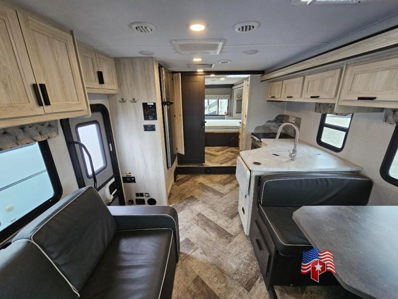 2021 Forest River RV Sunseeker Classic 3050S Ford 19