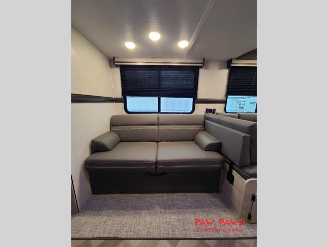 New 2024 CrossRoads RV Zinger ZR331BH Travel Trailer at Paw