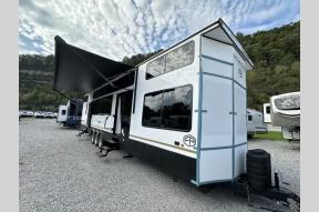 New 2025 Forest River RV Wildwood 44VIEW - Midwest Photo