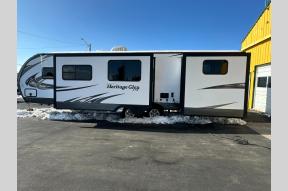 Used 2019 Forest River RV Wildwood Heritage Glen LTZ 312QBUD Photo