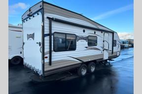Used 2017 Forest River RV Wildwood X-Lite 211SSXL Photo