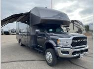 New 2025 Dynamax isata 5 30FW Super C image