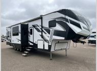 Used 2021 Dutchmen RV Voltage Triton 3951 image
