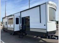 New 2026 CrossRoads RV Hampton 388FKL image