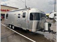 Used 2023 Airstream Flying Cloud 25RB Twin image