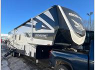 Used 2023 Jayco Seismic 359 image