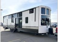 New 2025 CrossRoads RV Hampton 390PVL image