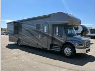 Used 2020 Renegade Valencia 38RW image