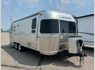 Used 2024 Airstream RV Flying Cloud 25FB Twin image