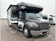 Used 2023 Renegade Verona LE 40LRB Super C image