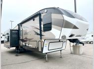Used 2015 Keystone RV Cougar 333MKS image