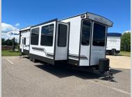 Used 2023 Keystone RV Residence 401LOFT image