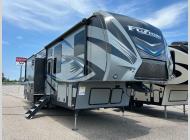 Used 2015 Keystone RV Fuzion 345 image