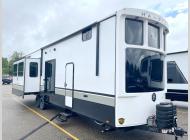 New 2025 CrossRoads RV Hampton 375DBL image