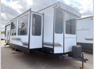 Used 2023 Keystone RV Residence 401LOFT image