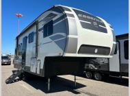 Used 2024 Cruiser Essence E-25RK image