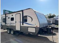 Used 2017 CrossRoads RV Zinger Z1 Series ZR211RD image