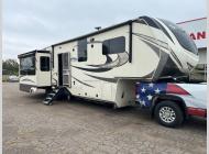 Used 2018 Grand Design Solitude 377MBS R image